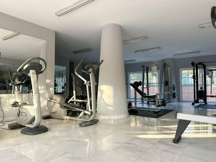 Costal Bliss Apartment เอสเตโปนา ภายนอก รูปภาพ